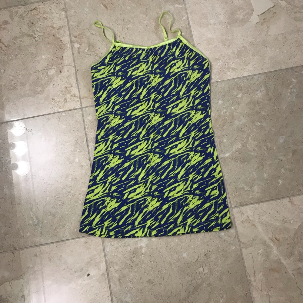 Wet seal tank xs